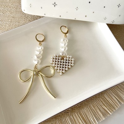 ORECCHINI DIVERSI BON LOVE